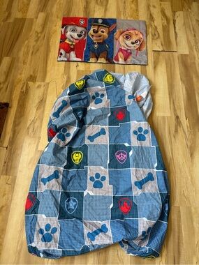 Paw Patrol Blue and Gray Check Paw Print Sleeping twin sheet & standard pillow